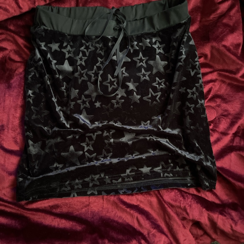 Black Velvet star skirt